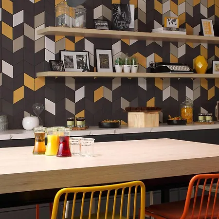 Hotel Courtyard By Marriott Gare De Lyon 4*