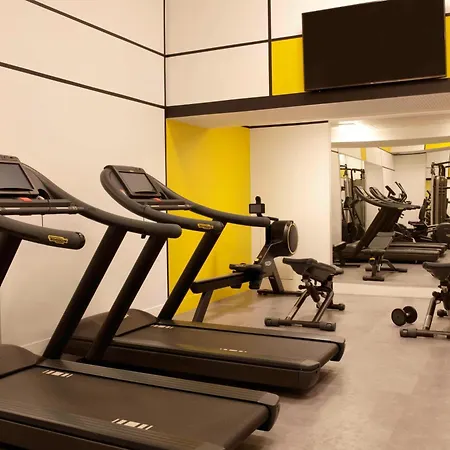 Hotel Courtyard By Marriott Gare De Lyon 4*