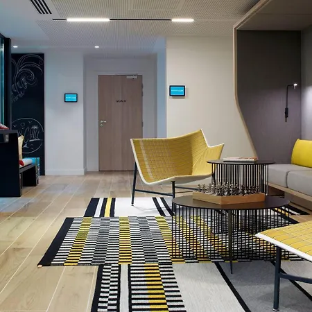 Courtyard By Marriott Gare De Lyon Hotel