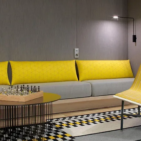 Courtyard By Marriott Gare De Lyon ホテル