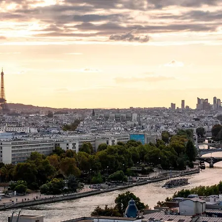 Courtyard By Marriott Gare De Lyon 4*