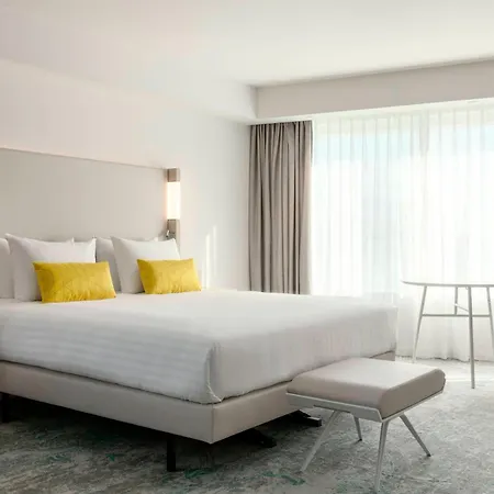 Courtyard By Marriott Gare De Lyon 4* Paris
