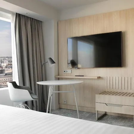 Courtyard By Marriott Gare De Lyon 4*