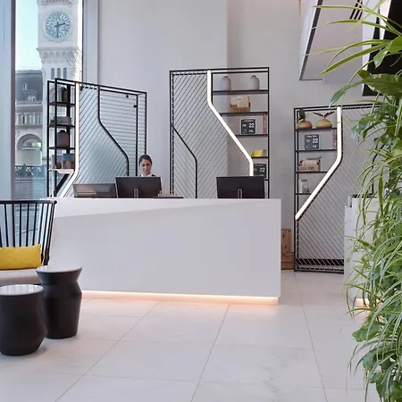 Courtyard By Marriott Gare De Lyon Hotel 4*