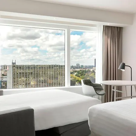 Courtyard By Marriott Gare De Lyon Hotel