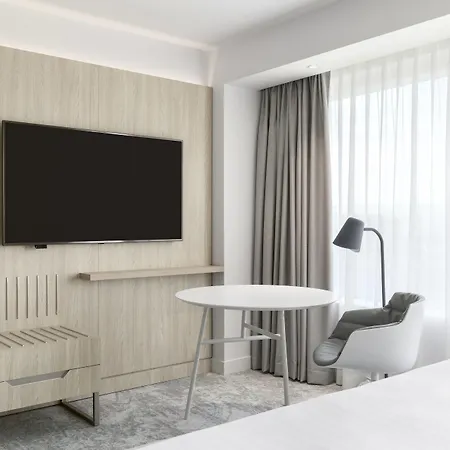 Courtyard By Marriott Gare De Lyon 4* París