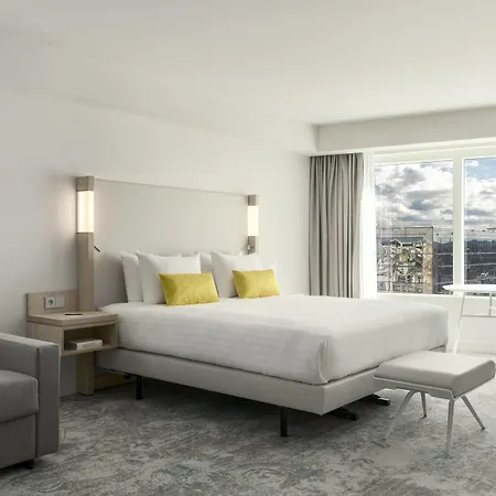 ホテル Courtyard By Marriott Gare De Lyon 4*