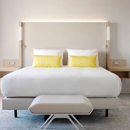 ホテル Courtyard By Marriott Gare De Lyon 4*