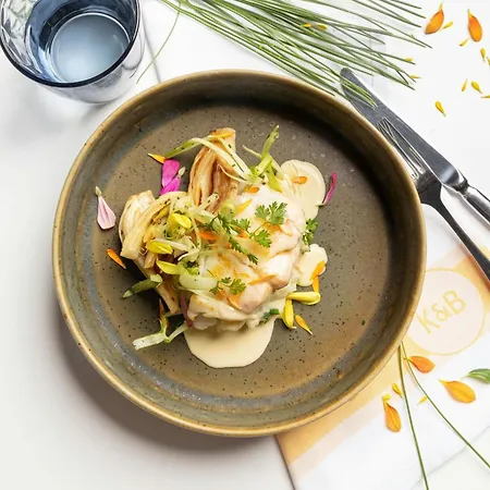 Courtyard By Marriott Gare De Lyon 4* París