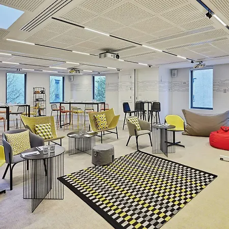 Courtyard By Marriott Gare De Lyon 4* Paris