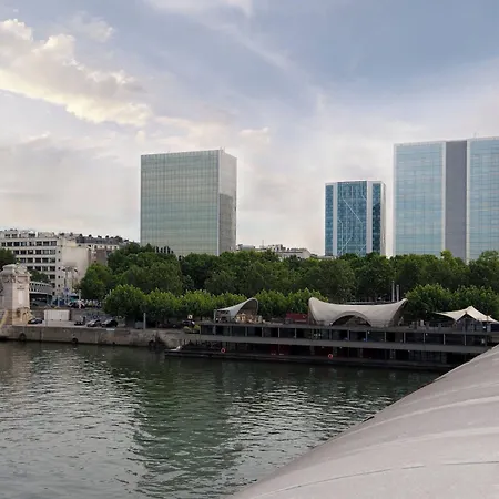 Hotel Courtyard By Marriott Gare De Lyon 4*