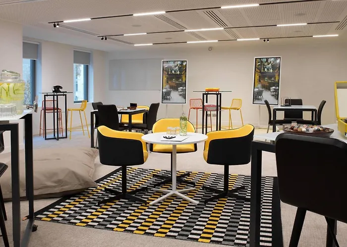 Courtyard By Marriott Gare De Lyon Hotel Paris