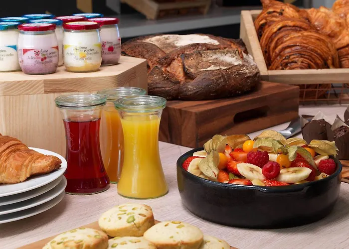 Courtyard By Marriott Gare De Lyon 4* Paris