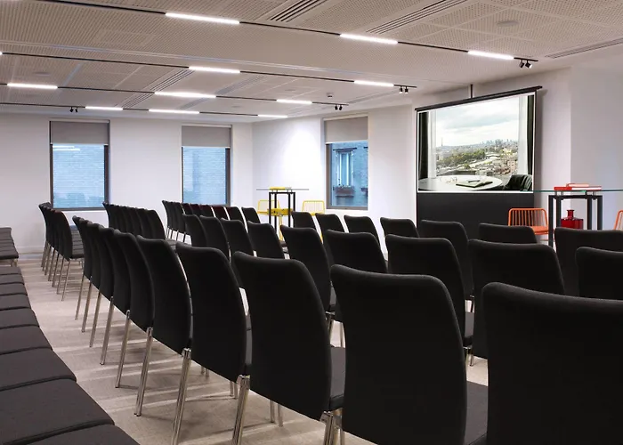 Courtyard By Marriott Gare De Lyon Otel