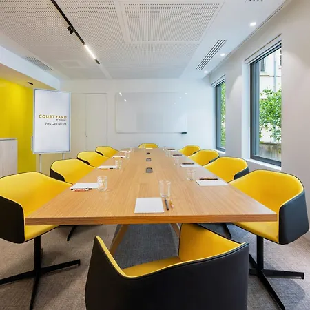 Hotel Courtyard By Marriott Gare De Lyon Paris