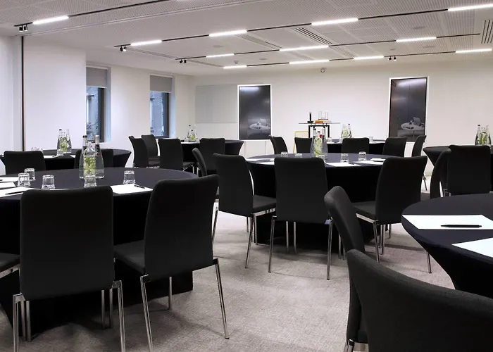 Courtyard By Marriott Gare De Lyon 4* باريس