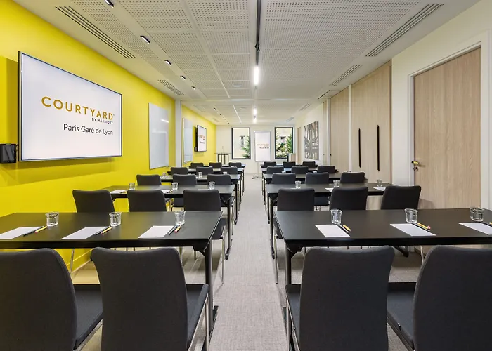 فندق Courtyard By Marriott Gare De Lyon 4*