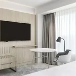 Courtyard By Marriott Gare De Lyon 4* Paříž